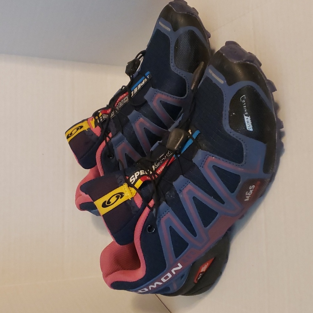 womens Salomon speed cross 3 size 9